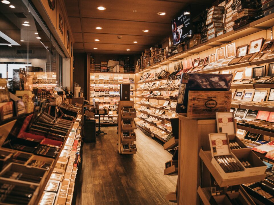 Staging-only cigar environment reference; not a completed KLUGMANN project.